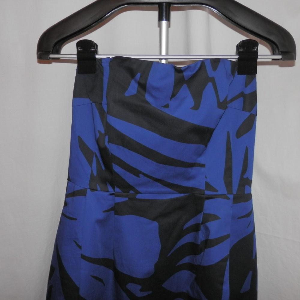 NWT  Strapless Dress - Picture 4 of 7